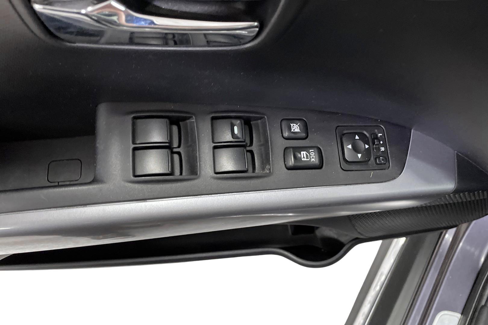 MITSUBISHI OUTLANDER 2011