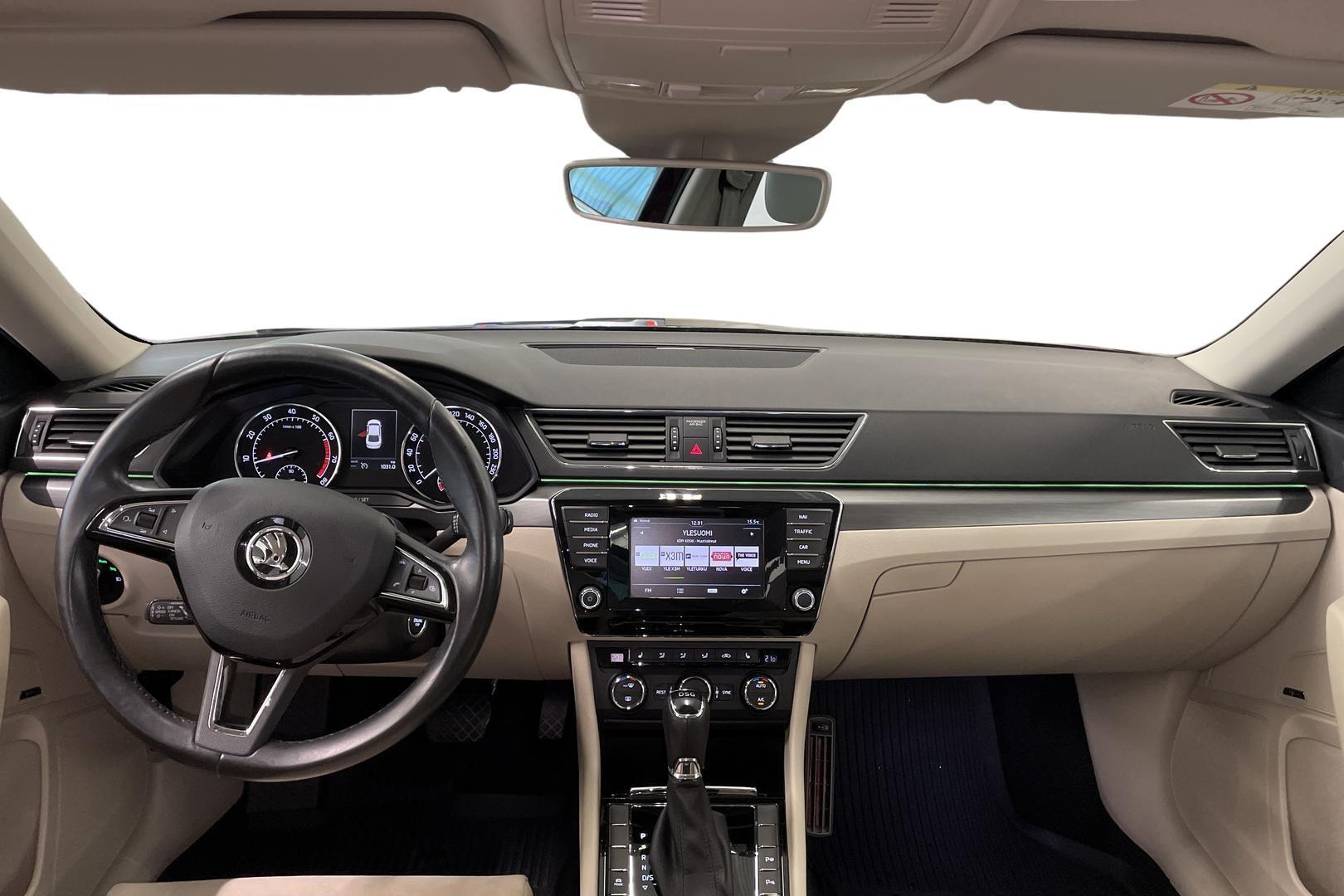 Skoda Superb 8