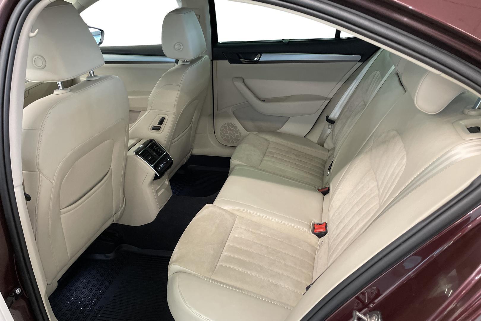 Skoda Superb 9