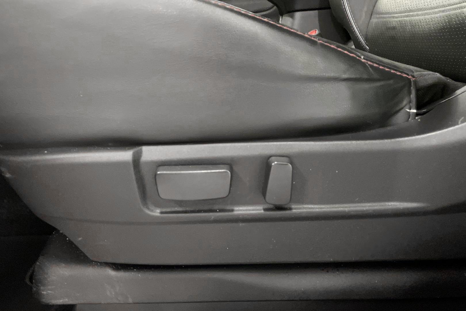 Mitsubishi Outlander PHEV 2018