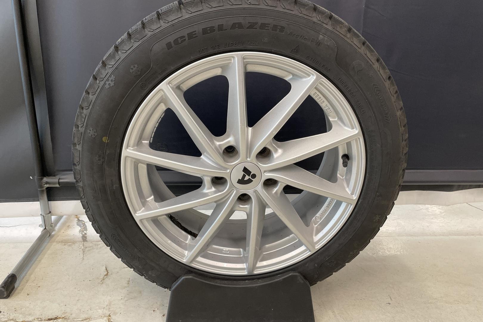 Mitsubishi Outlander PHEV 2018