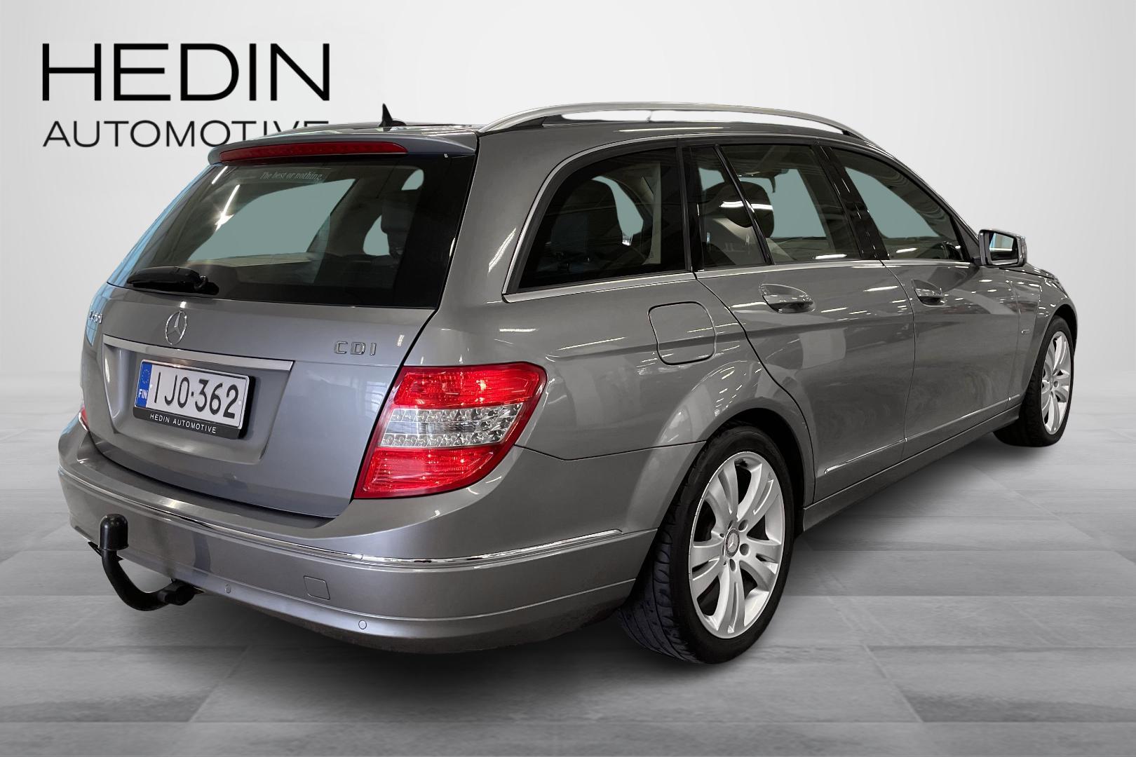MERCEDES-BENZ C 2011