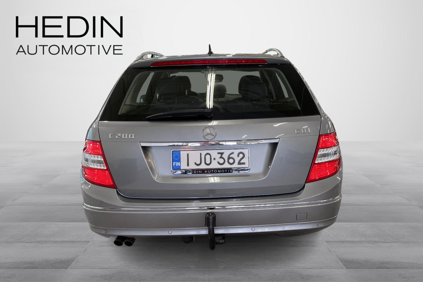 MERCEDES-BENZ C 2011
