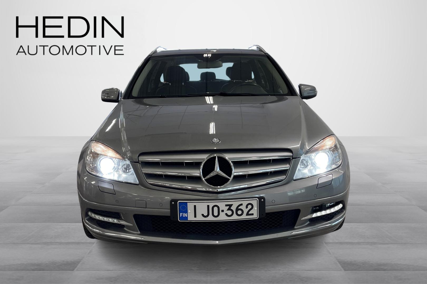 MERCEDES-BENZ C 2011