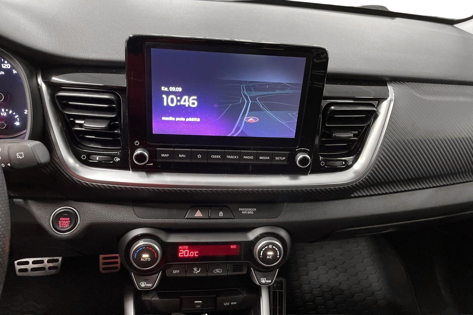 KIA STONIC 14