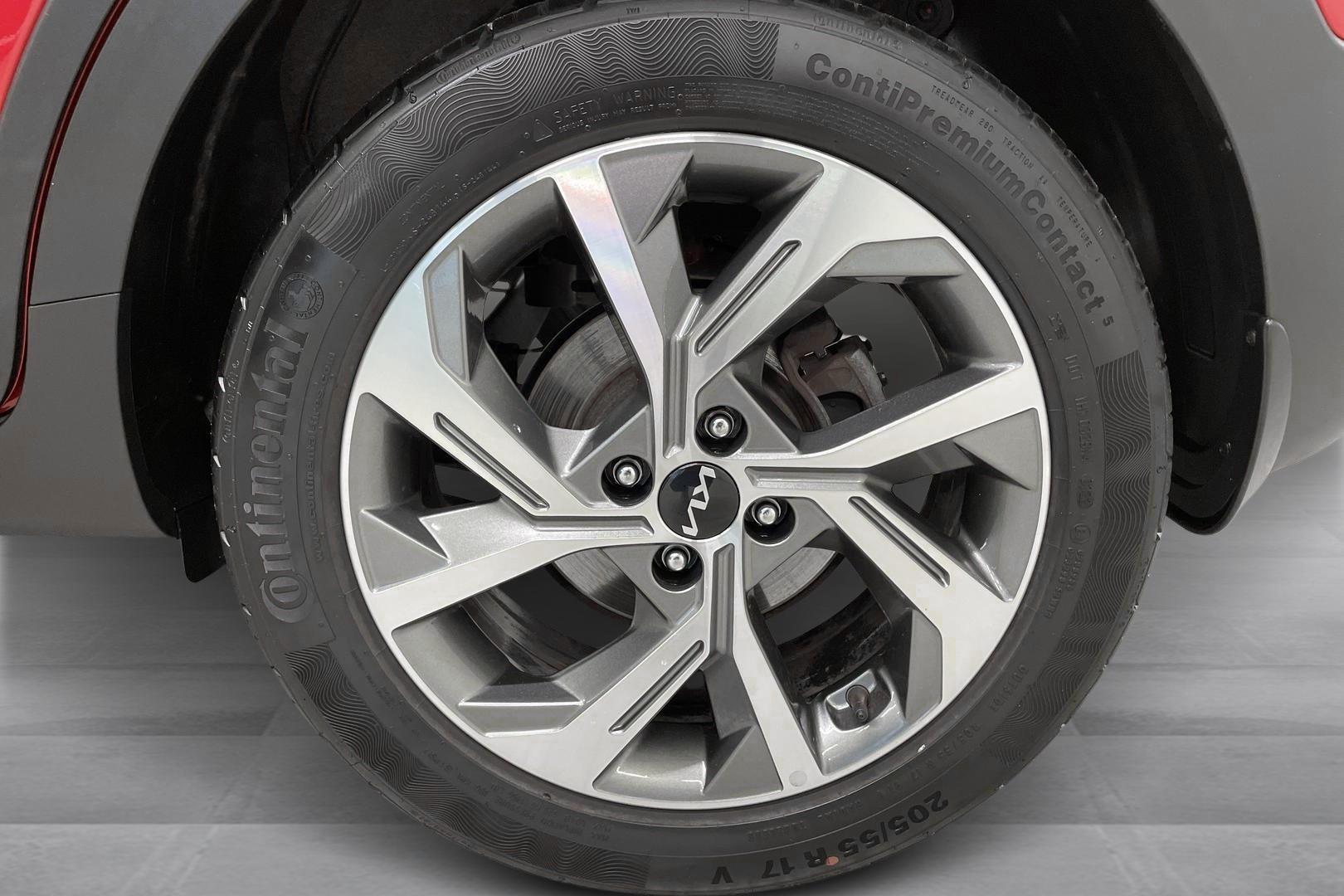 KIA STONIC 18