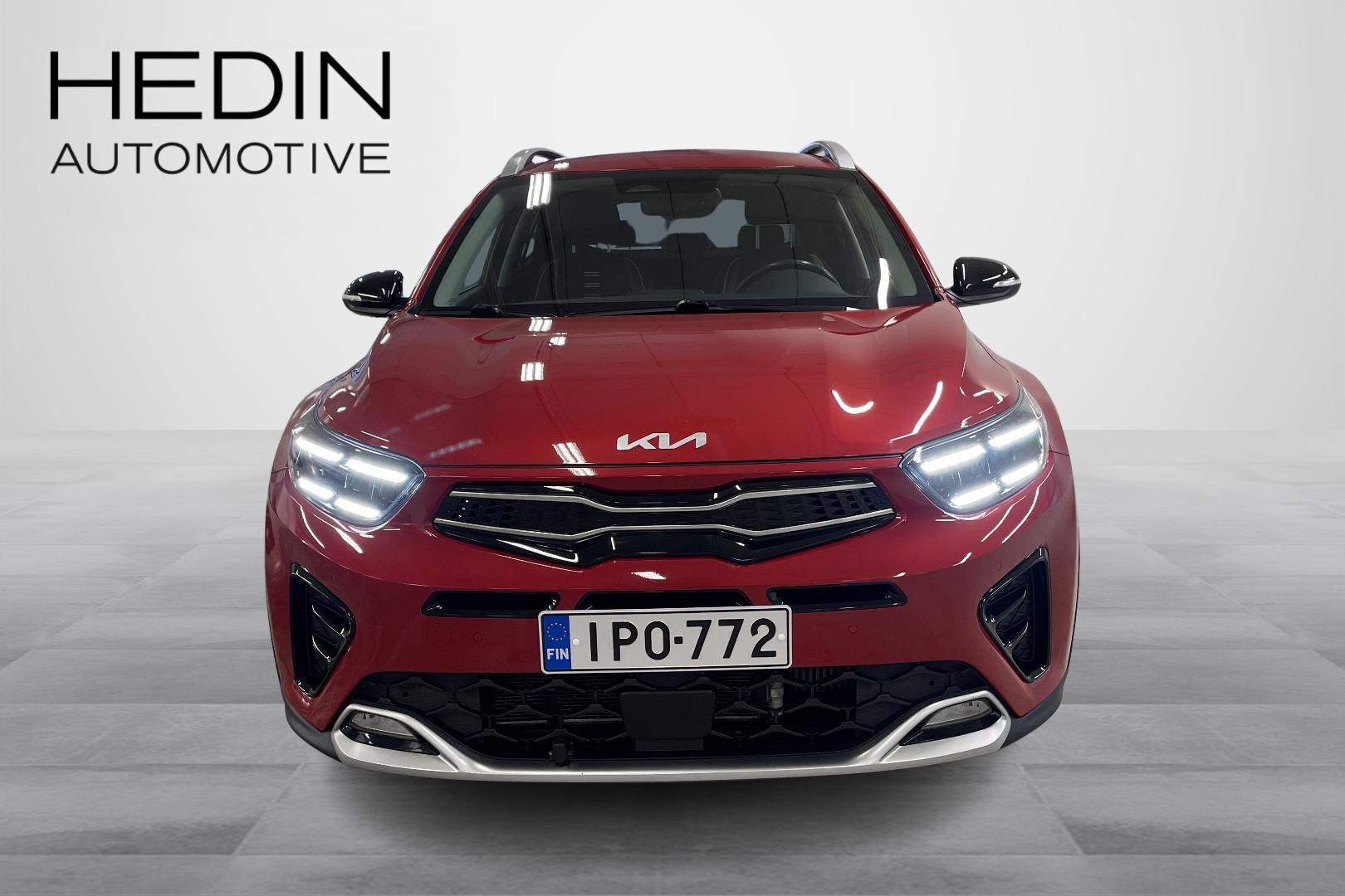KIA STONIC 4