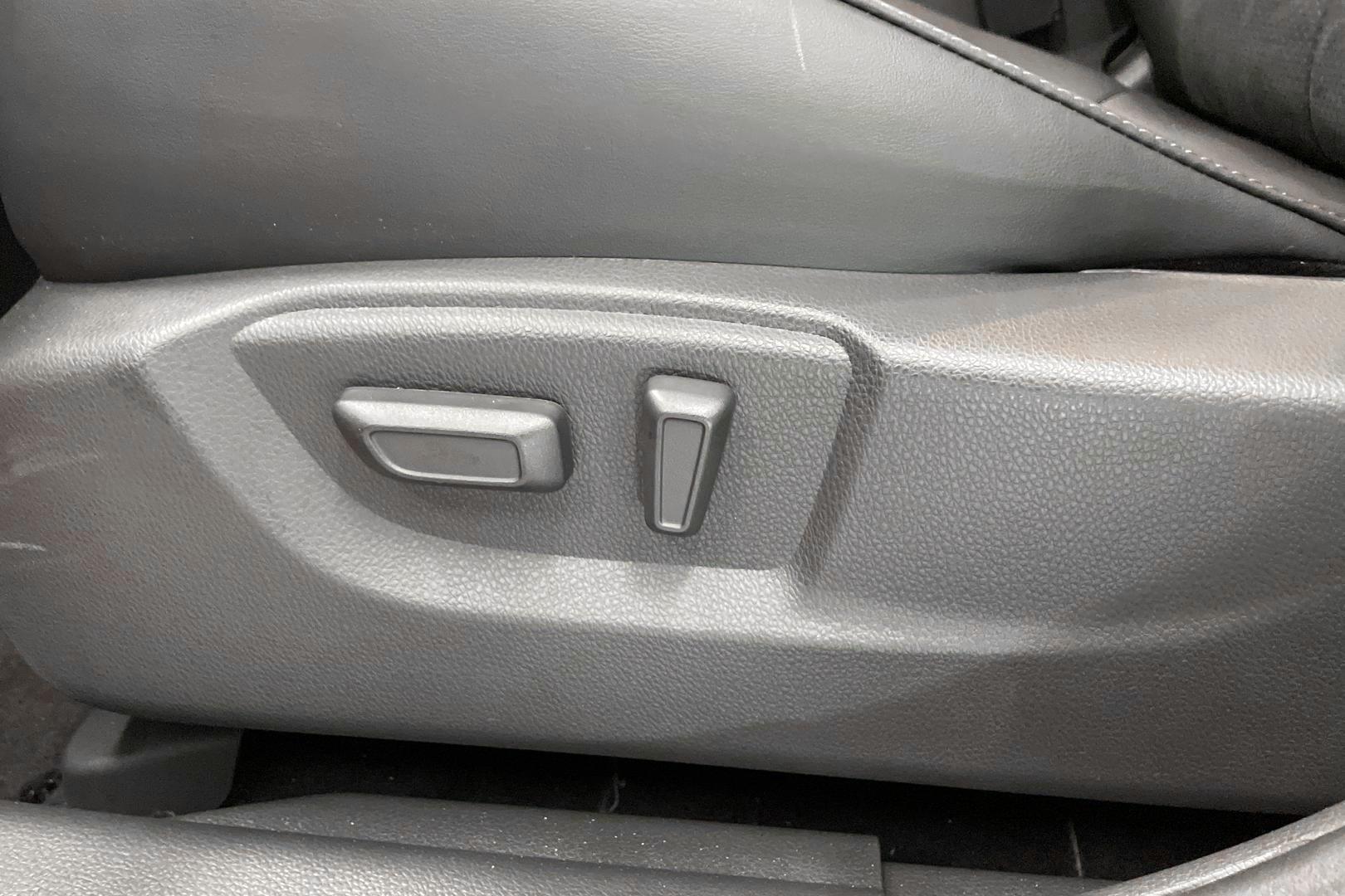 MITSUBISHI Eclipse Cross 2025