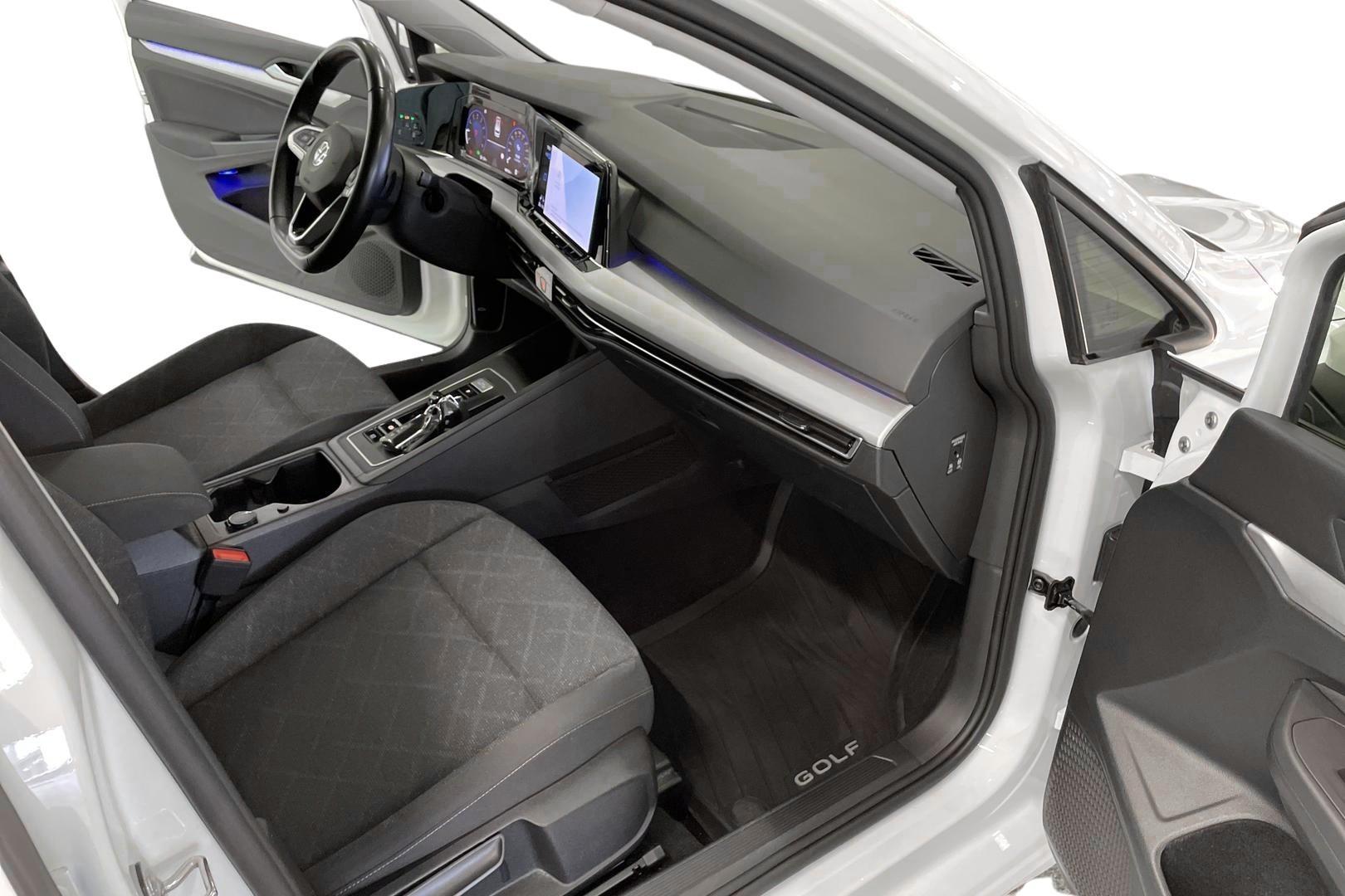 Volkswagen Golf 2021