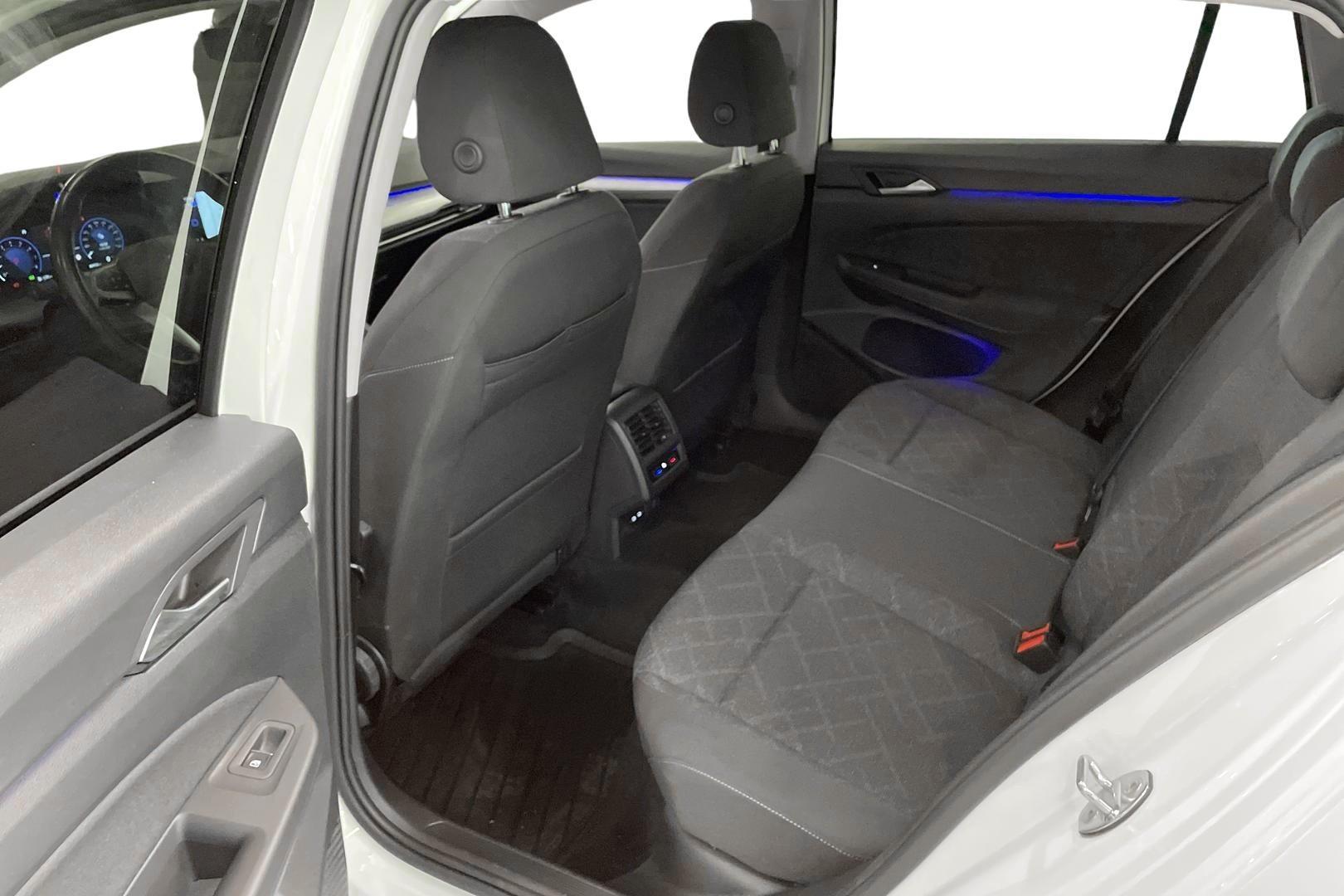 Volkswagen Golf 2021