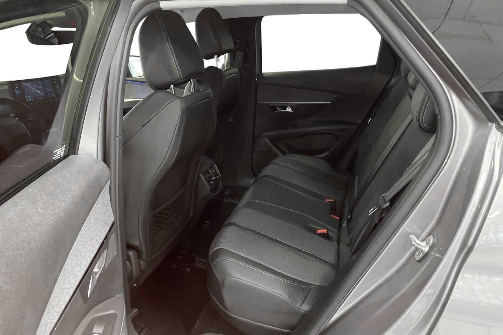 PEUGEOT 3008 2021