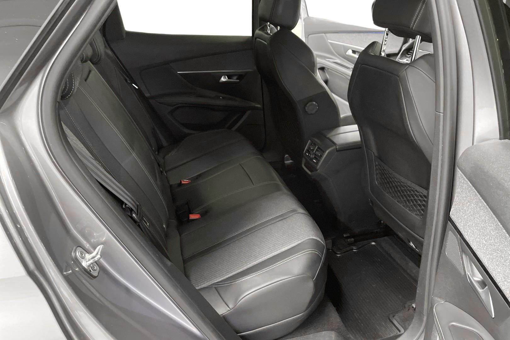 PEUGEOT 3008 2021