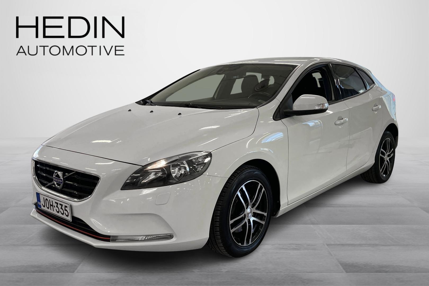 Volvo V40 2015