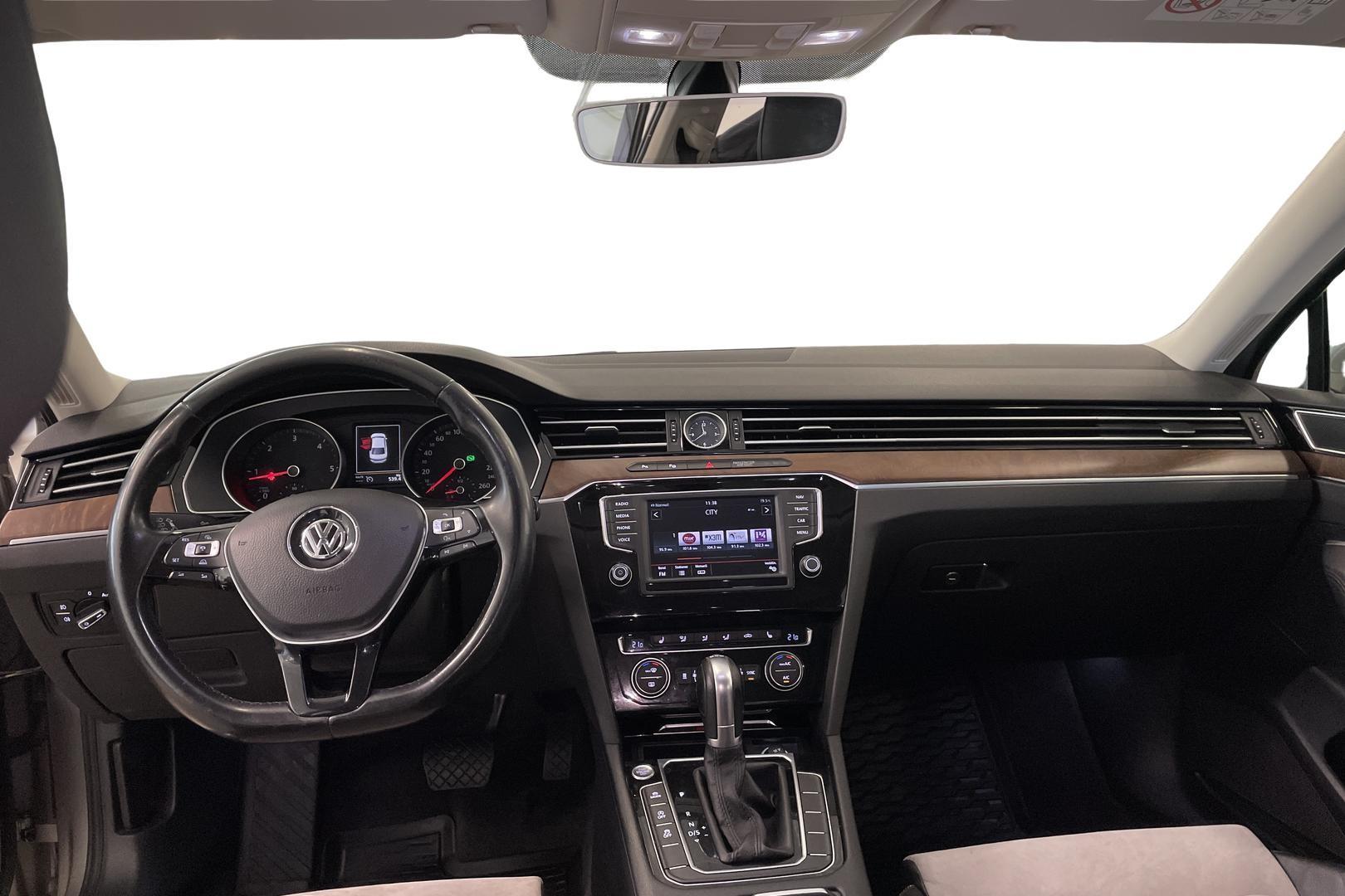 Volkswagen Passat 2015