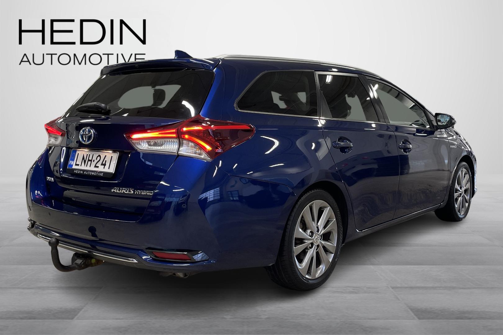 Toyota Auris 2016