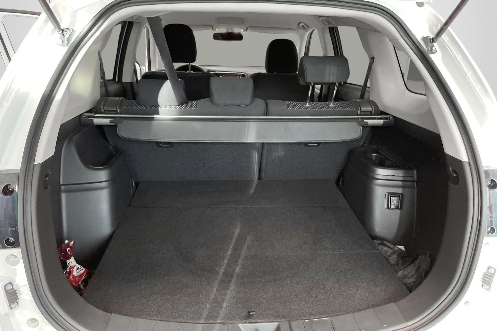 MITSUBISHI Outlander 2017