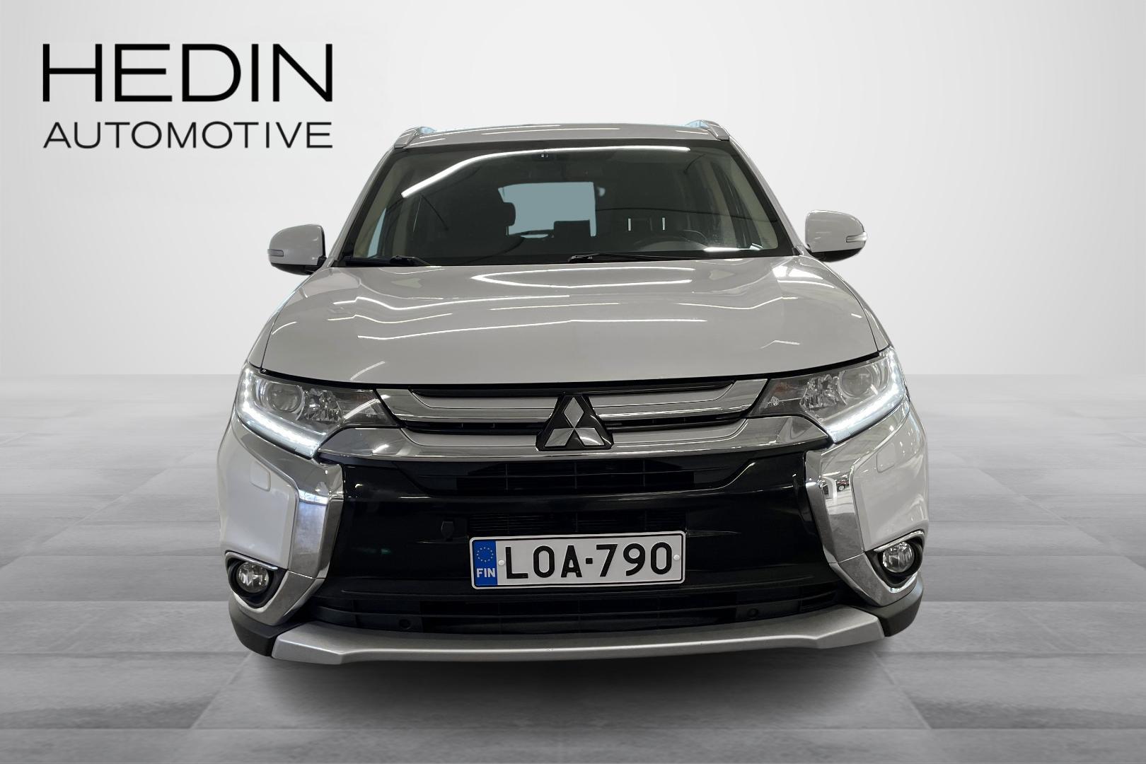 MITSUBISHI Outlander 2017