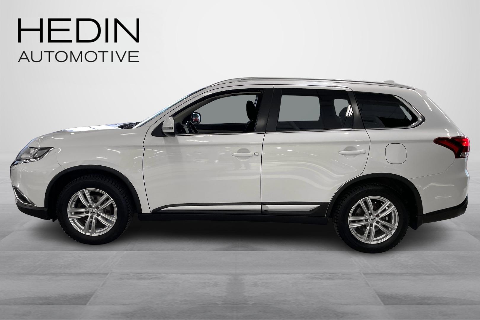 MITSUBISHI Outlander 2017