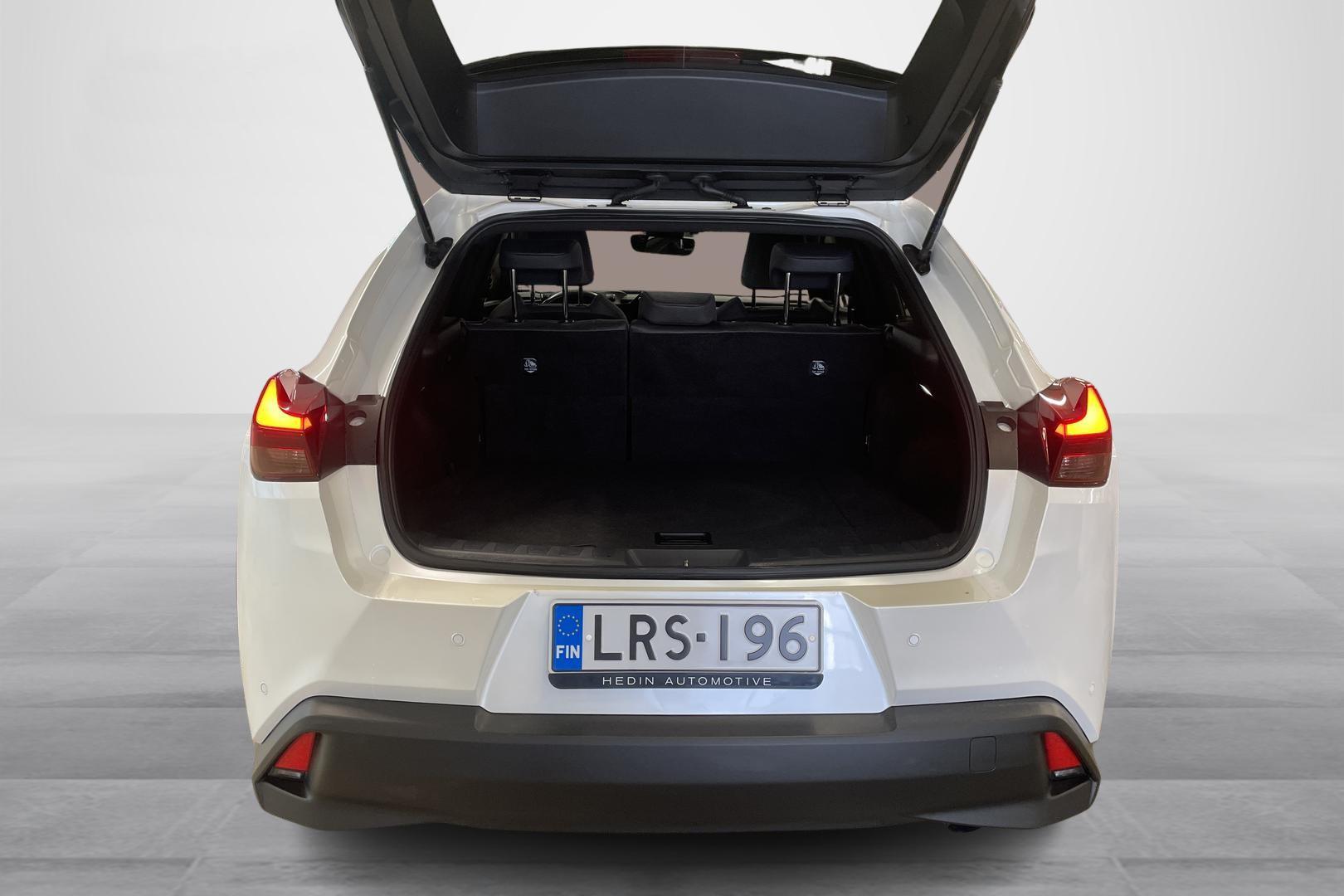Lexus UX 10