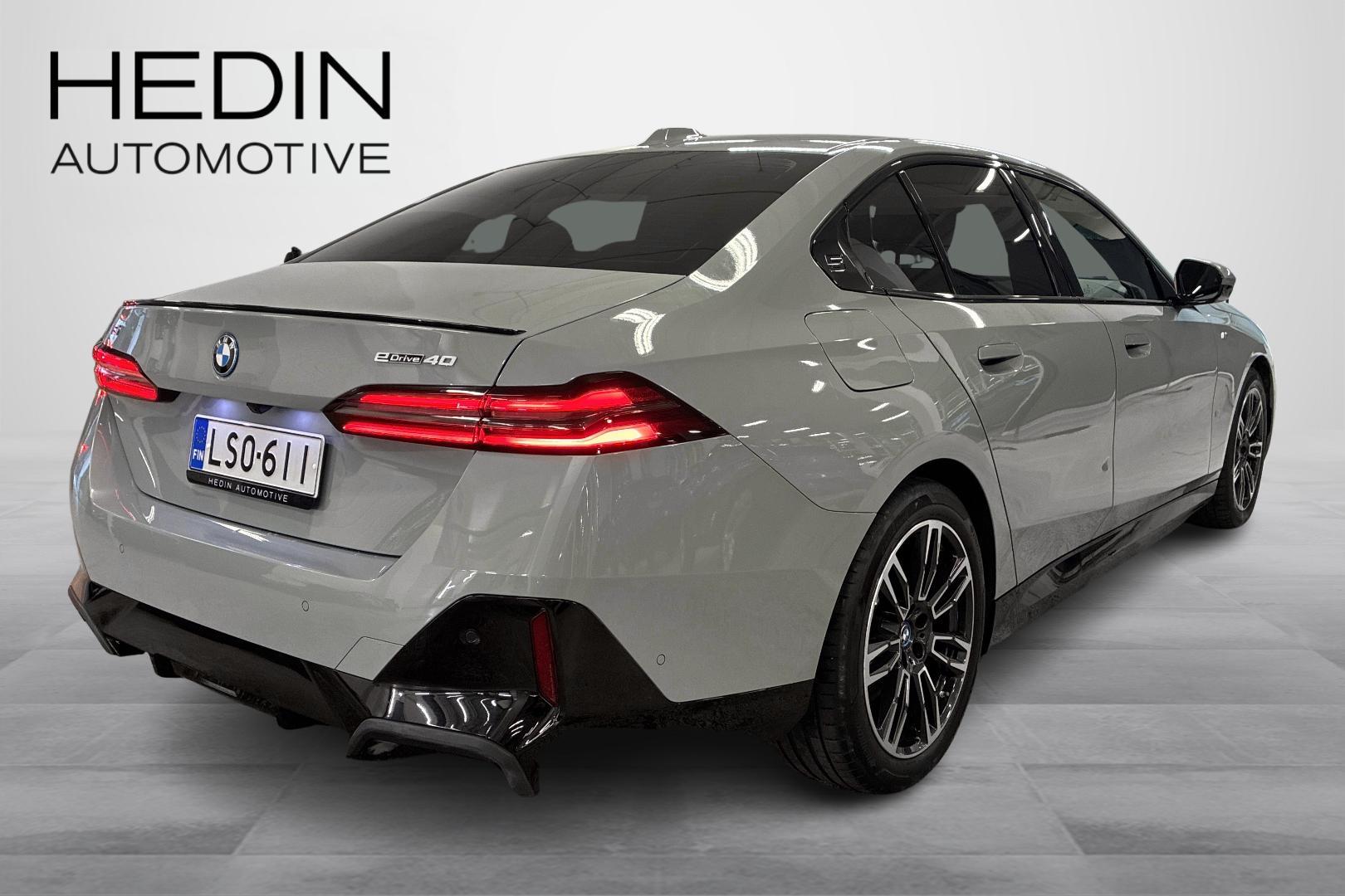 BMW i5 2024