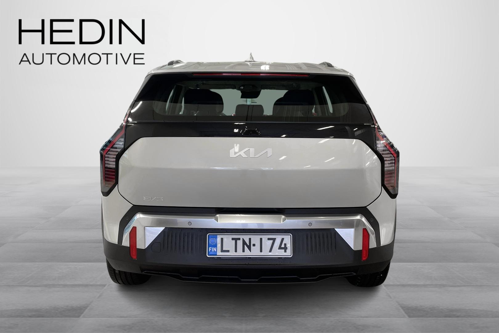 Kia EV3 3