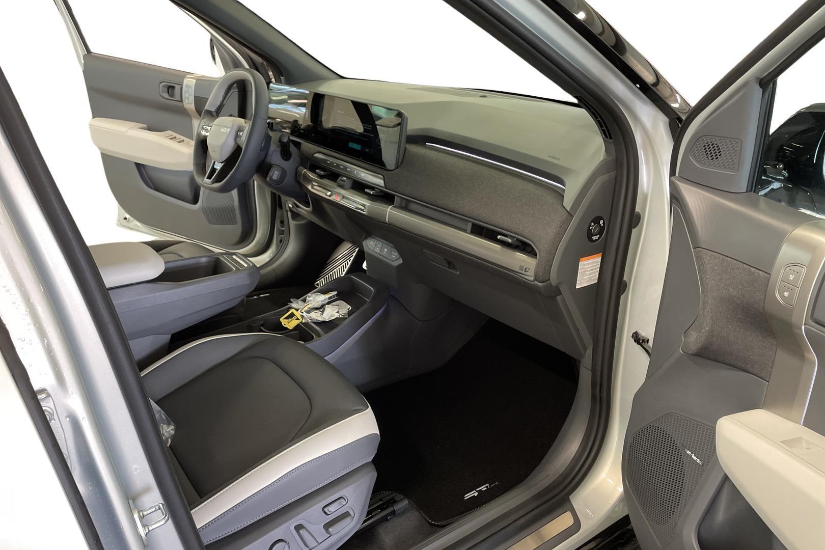 Kia EV3 12