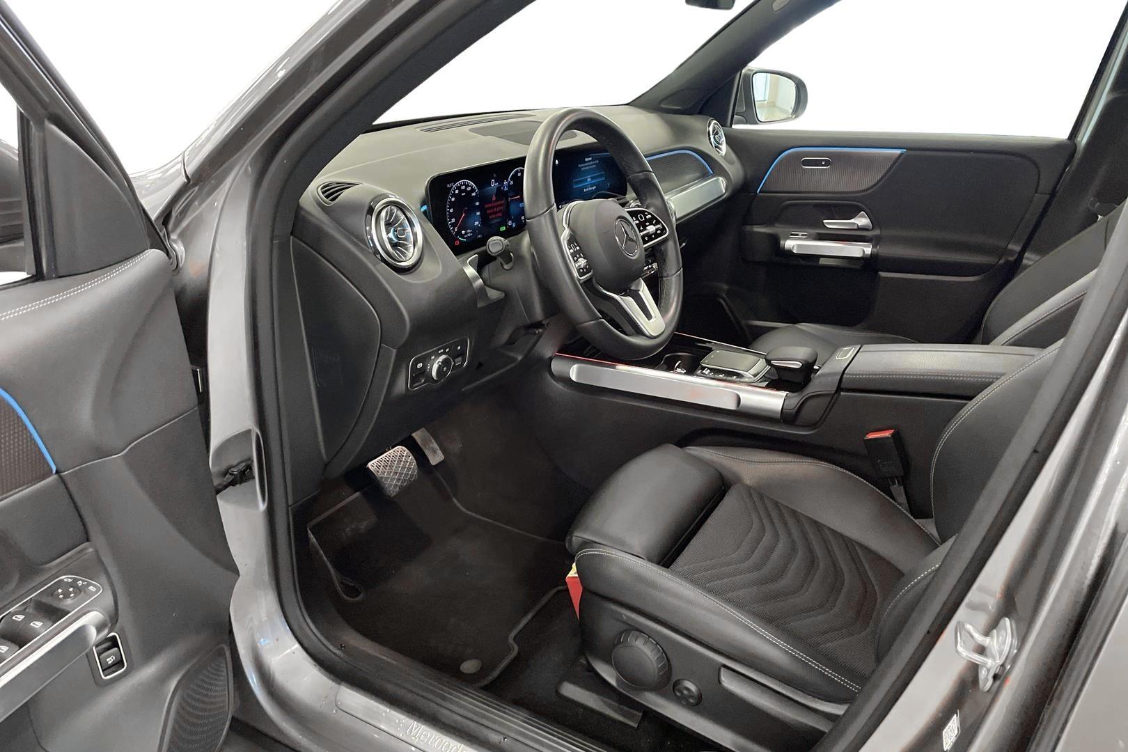 Mercedes-Benz EQB 2024
