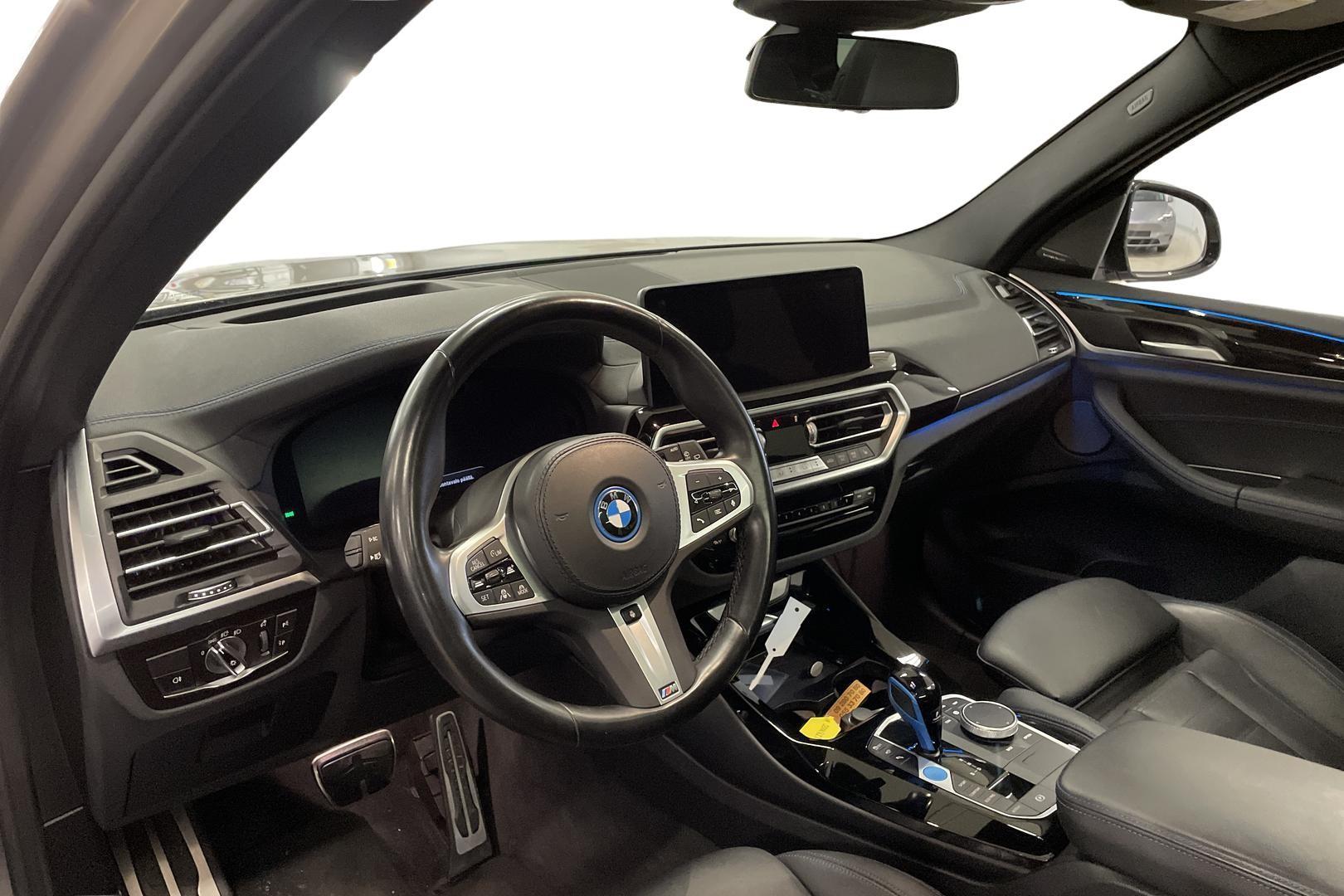 BMW iX3 2023