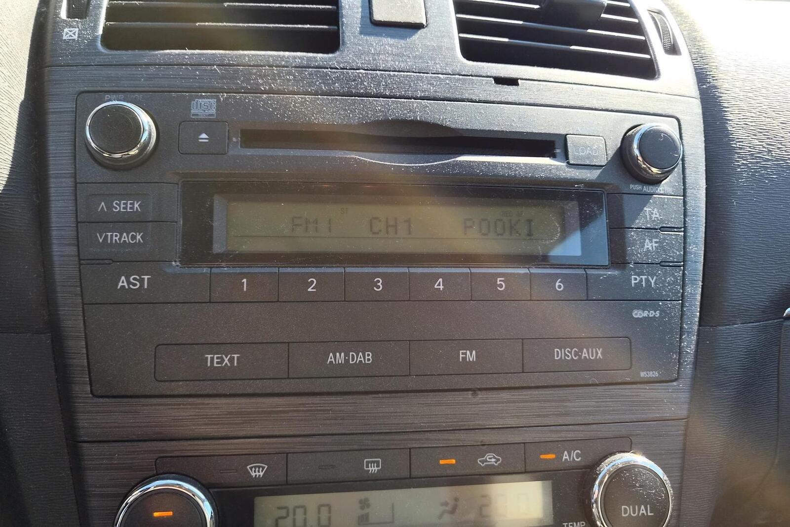 Toyota Avensis 2010