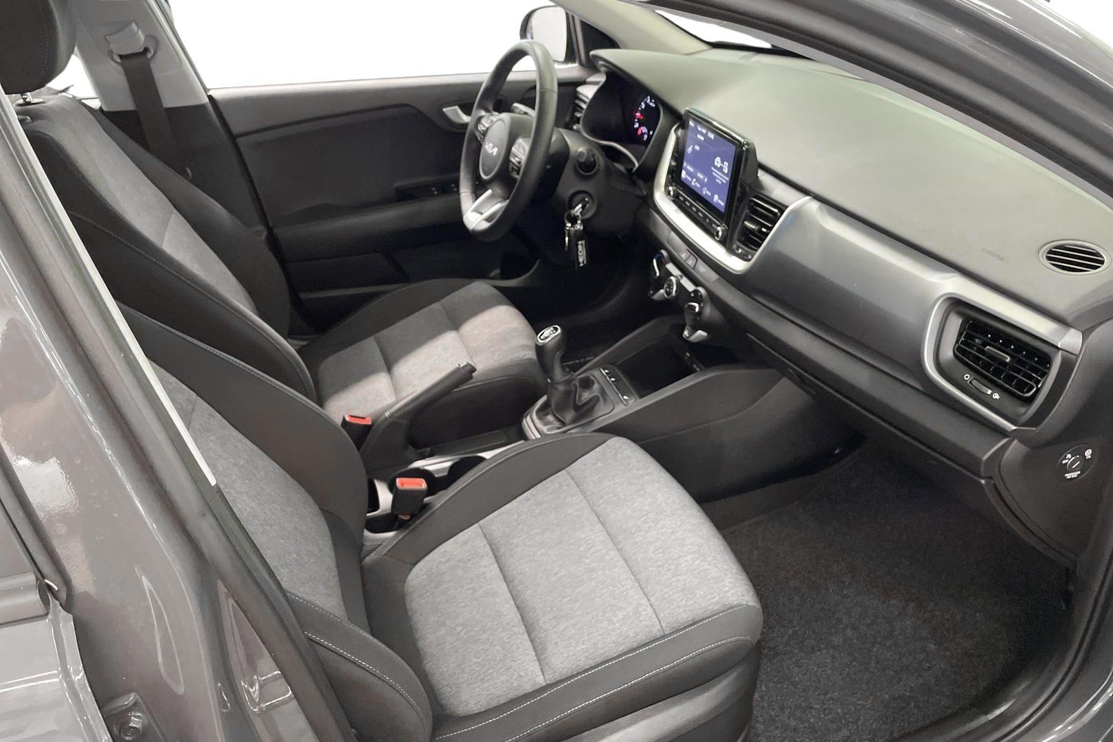 KIA STONIC 2023