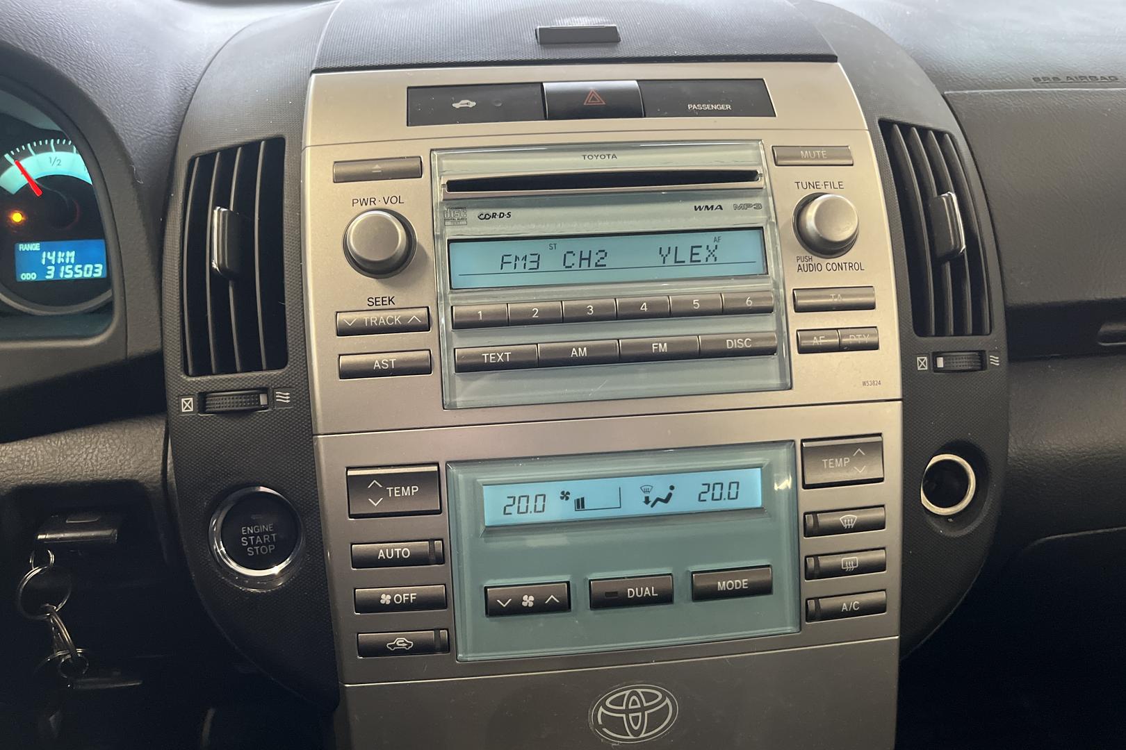 TOYOTA COROLLA VERSO 2008