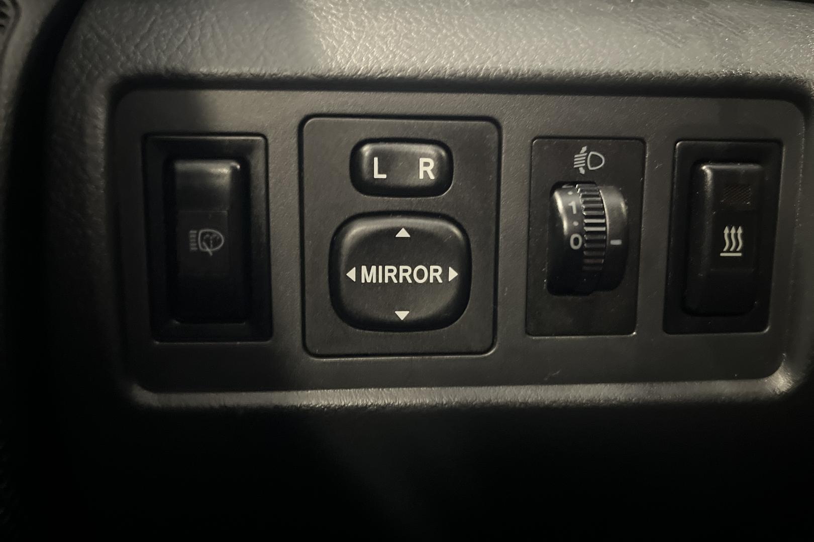 TOYOTA COROLLA VERSO 2008