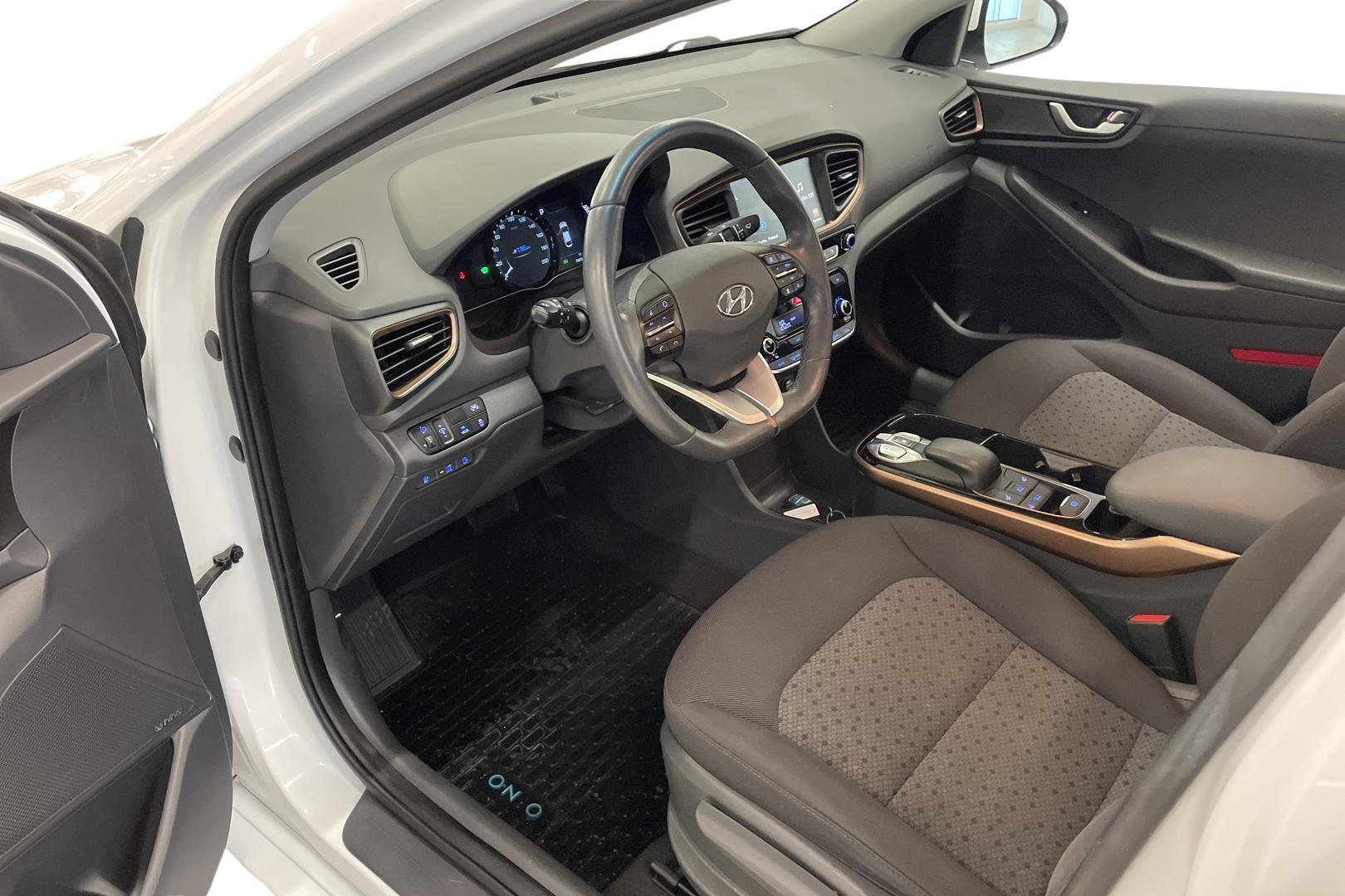 HYUNDAI IONIQ electric 2019