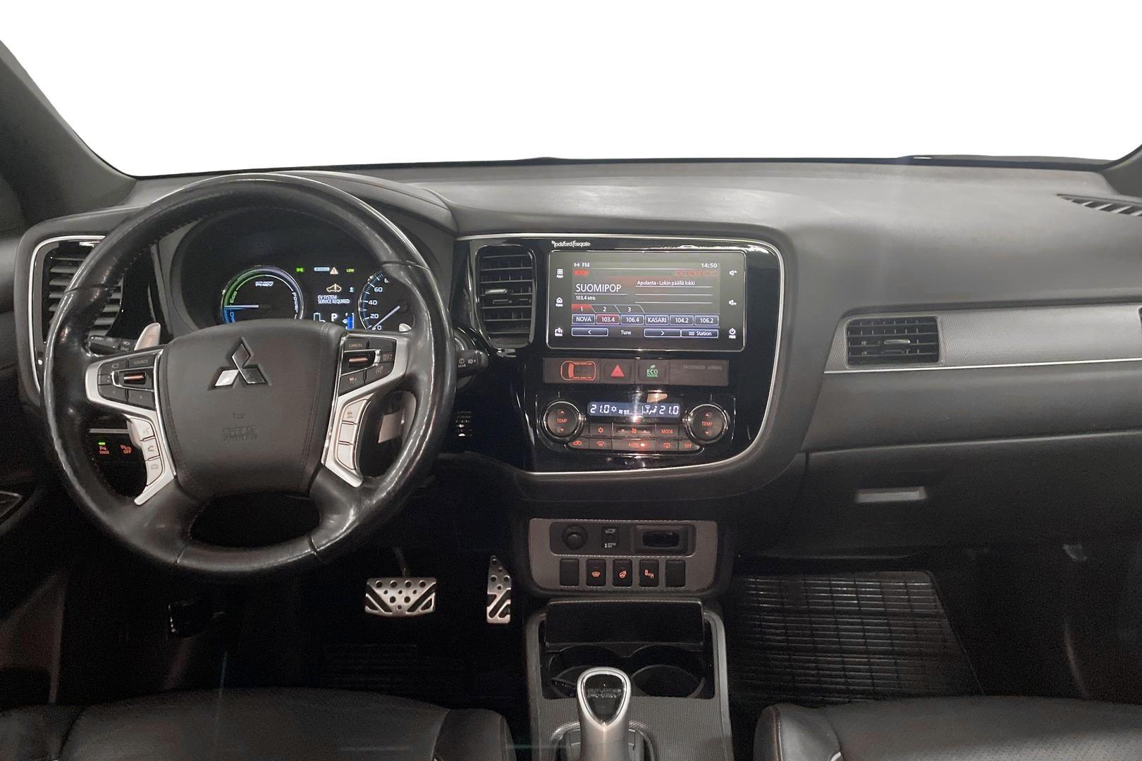 Mitsubishi Outlander PHEV 2018