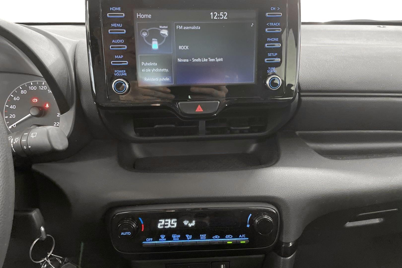 MAZDA MAZDA2 HYBRID 2023