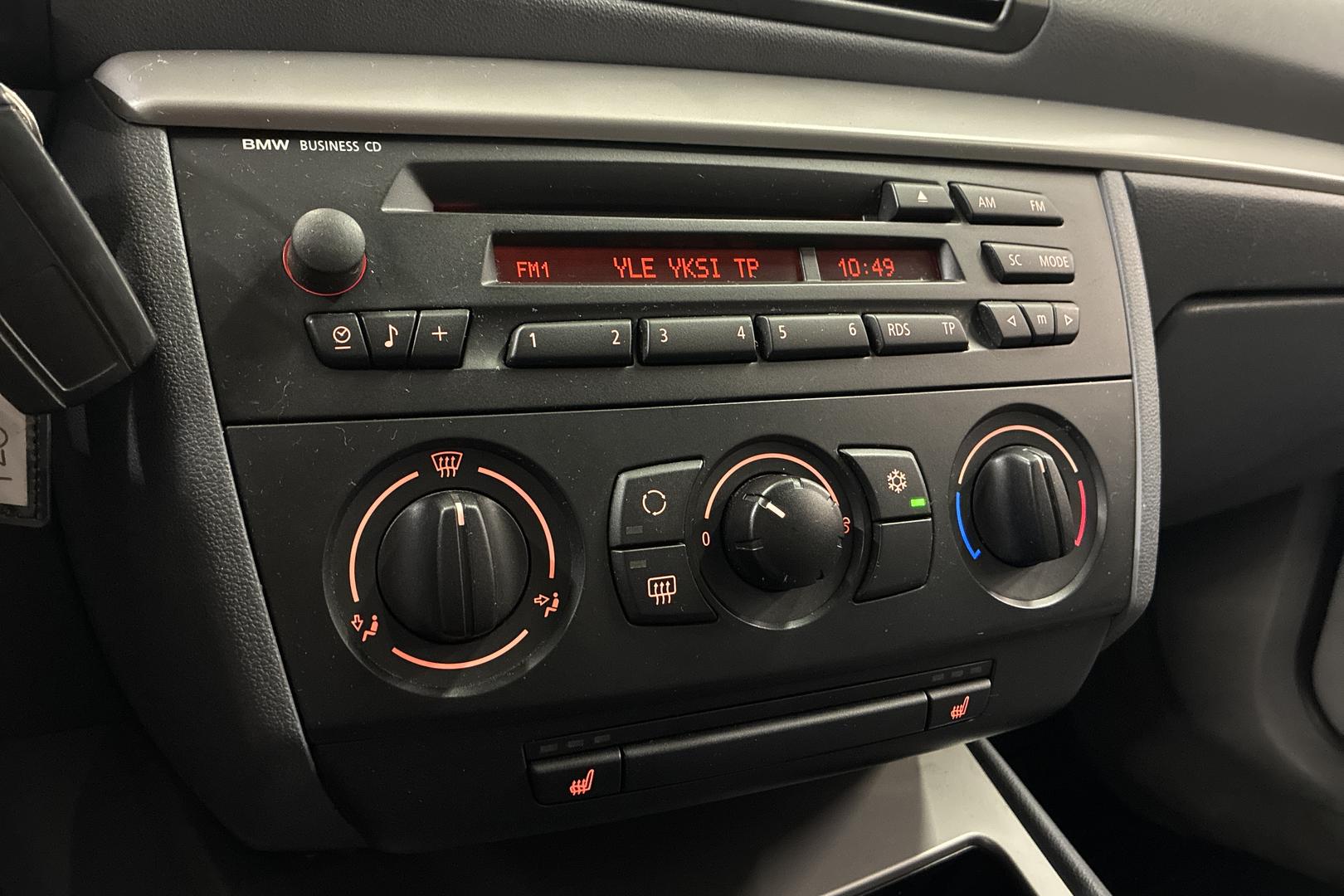 BMW 120 2006