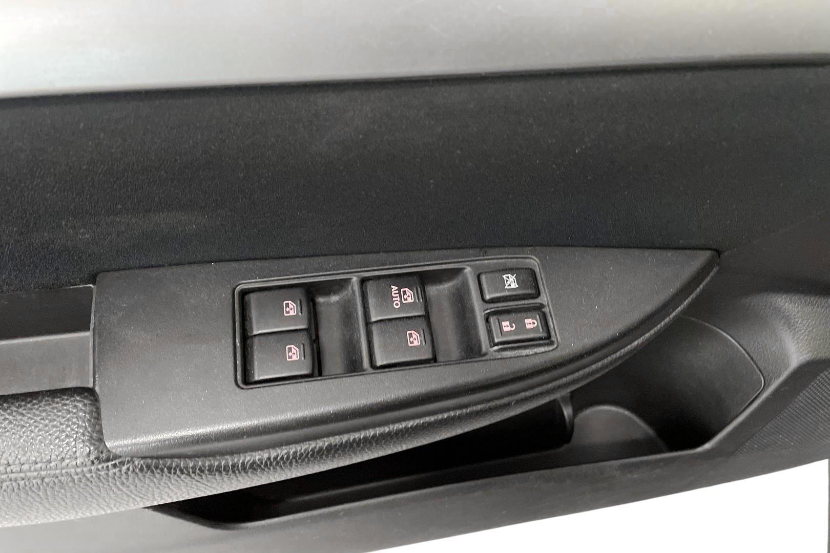SUBARU OUTBACK 2014