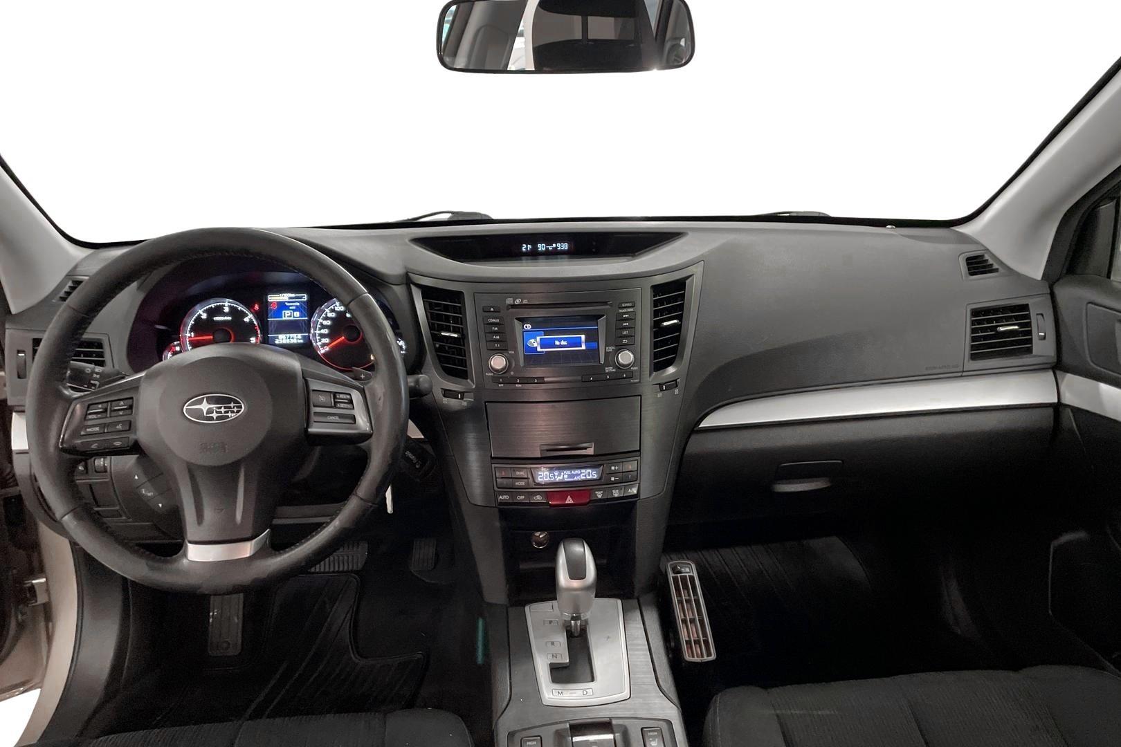 SUBARU OUTBACK 2014