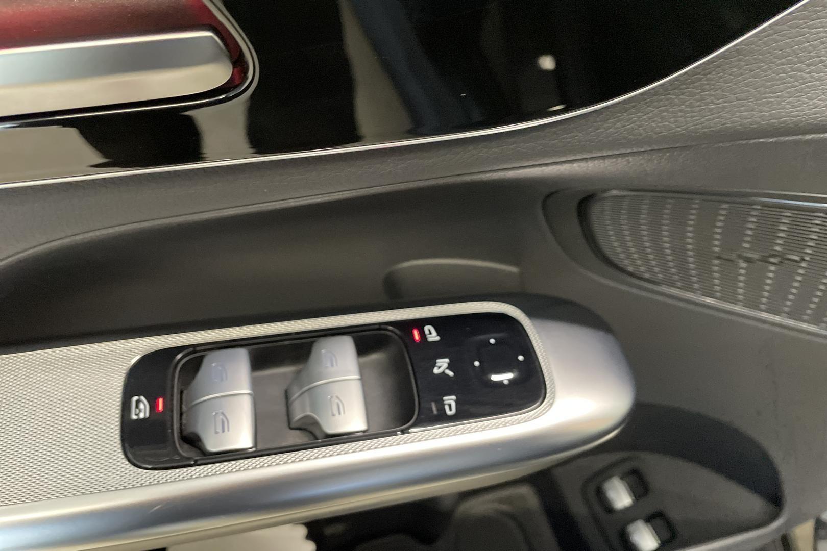 Mercedes-Benz GLC 2023