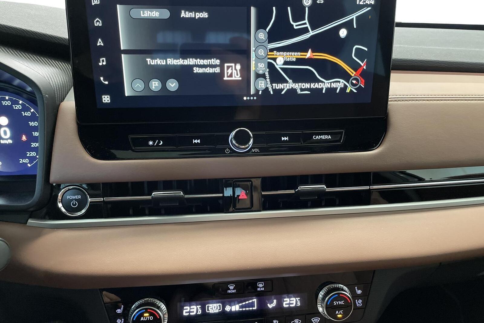 Mitsubishi Outlander 2025