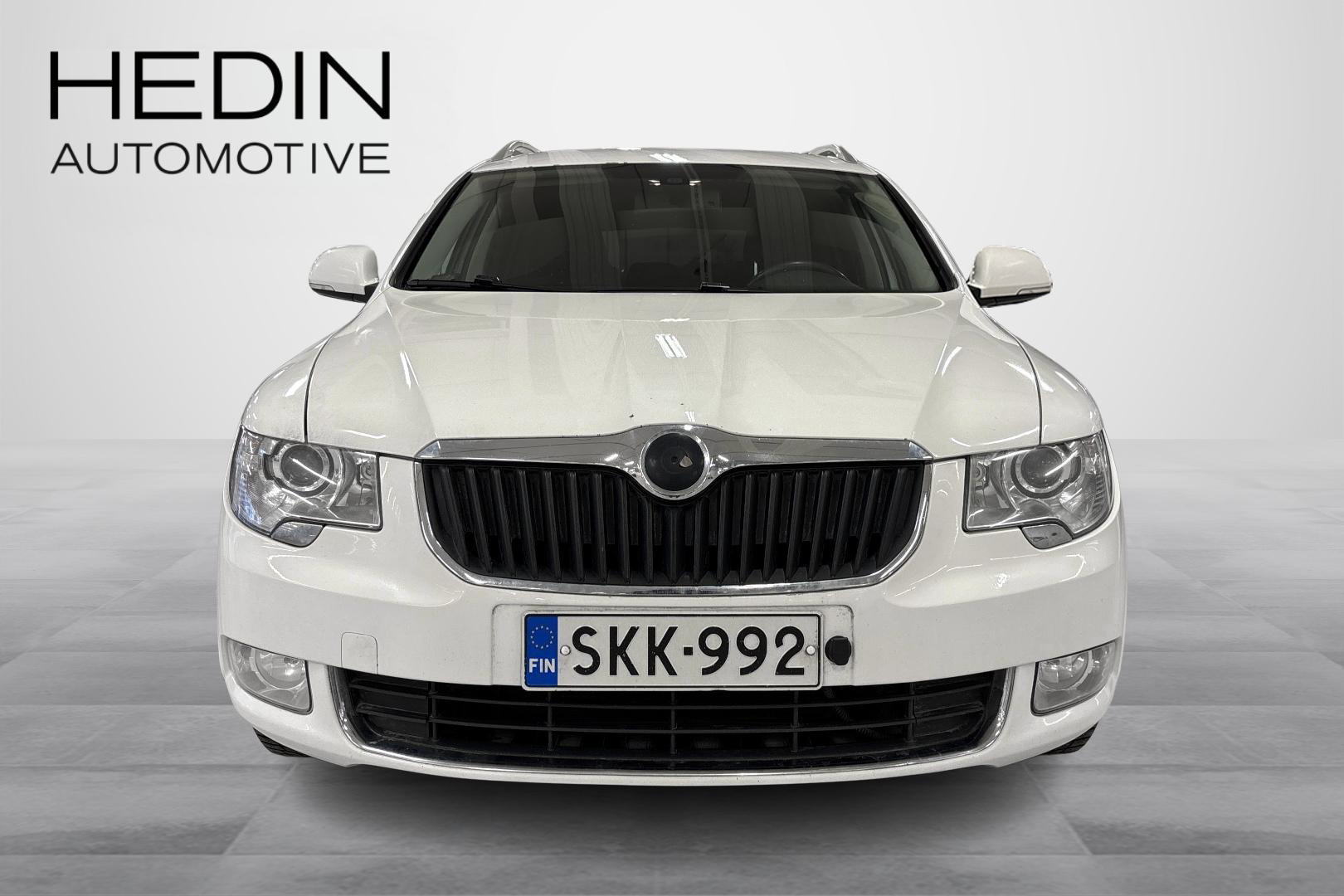 SKODA SUPERB 2010