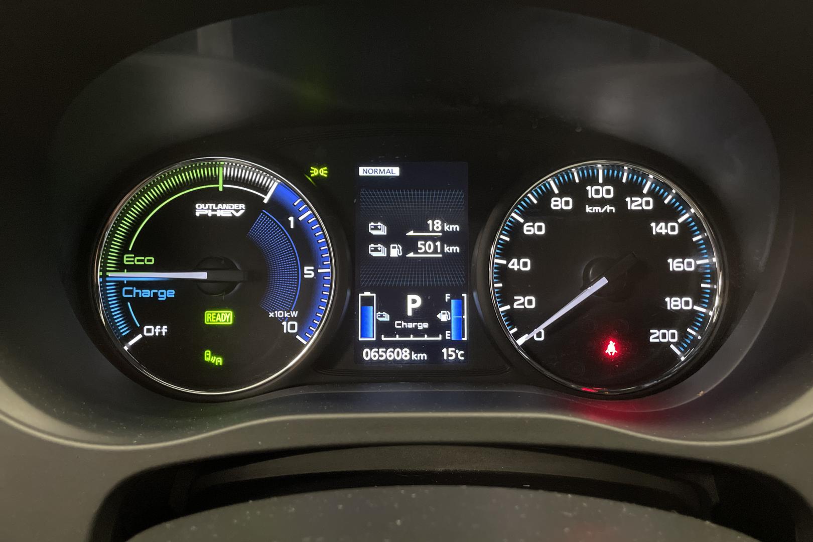 Mitsubishi Outlander PHEV 2019