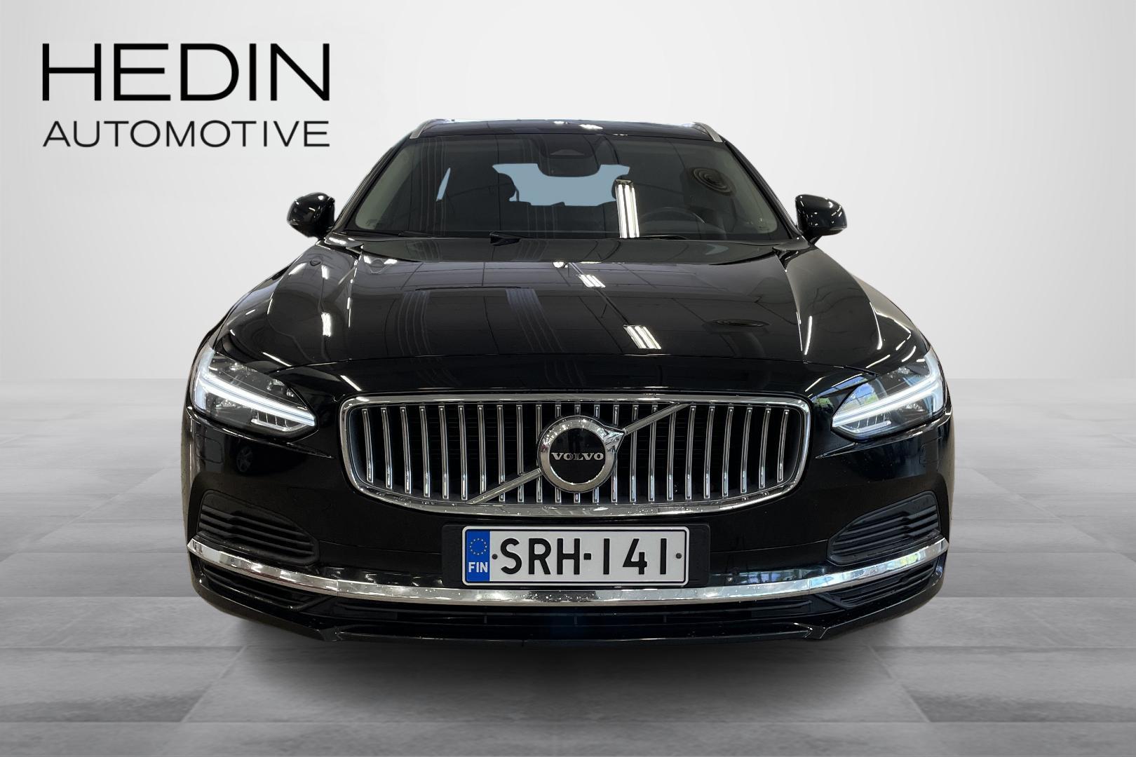 Volvo V90 2023