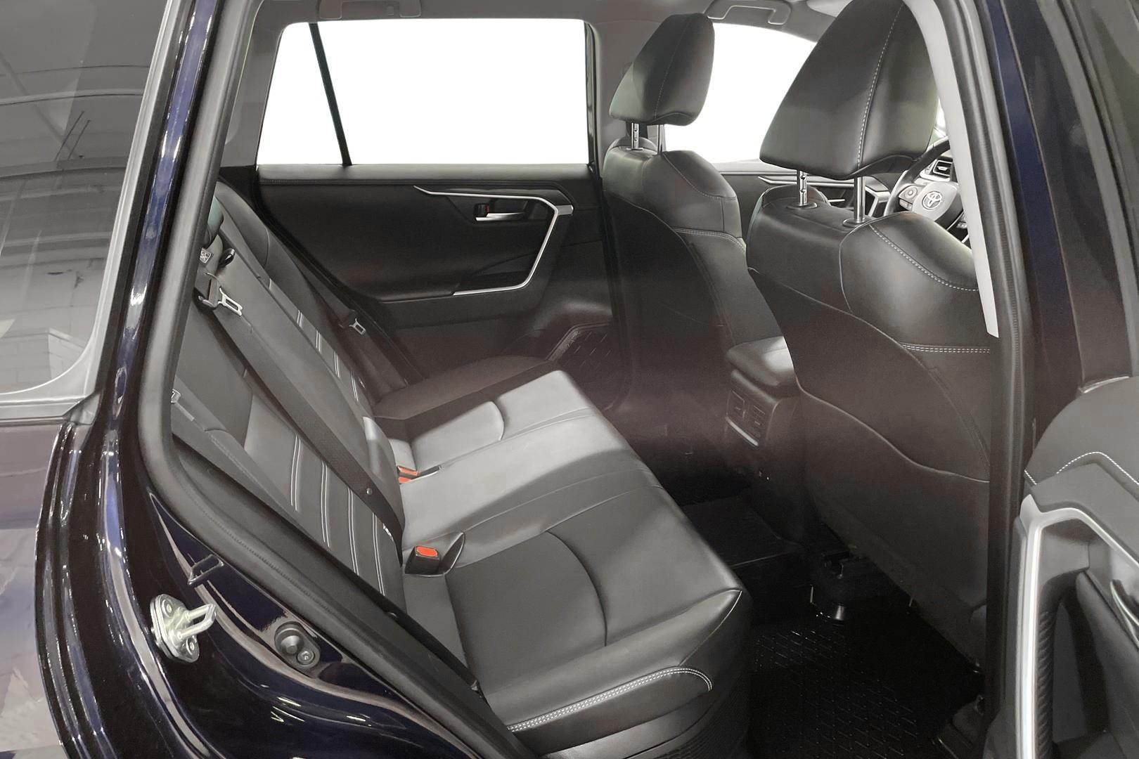 Toyota RAV4 2021