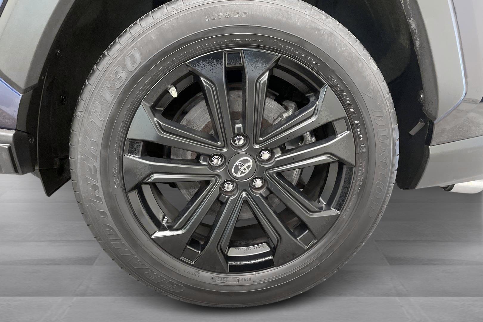 Toyota RAV4 2021