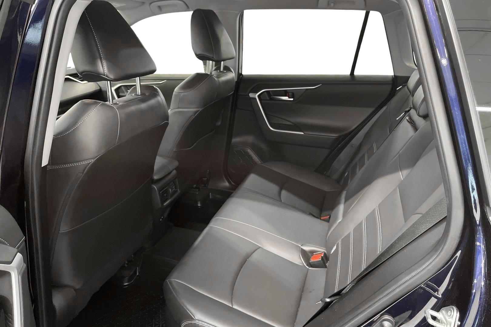 Toyota RAV4 2021