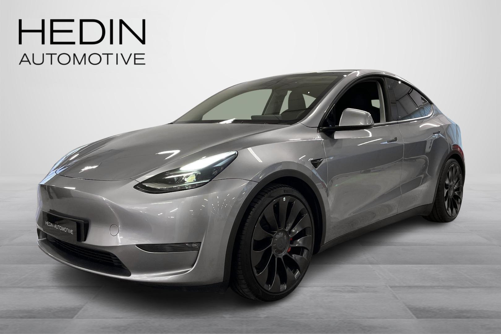 TESLA Model Y 2023