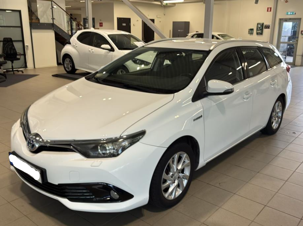 Toyota Auris 2016
