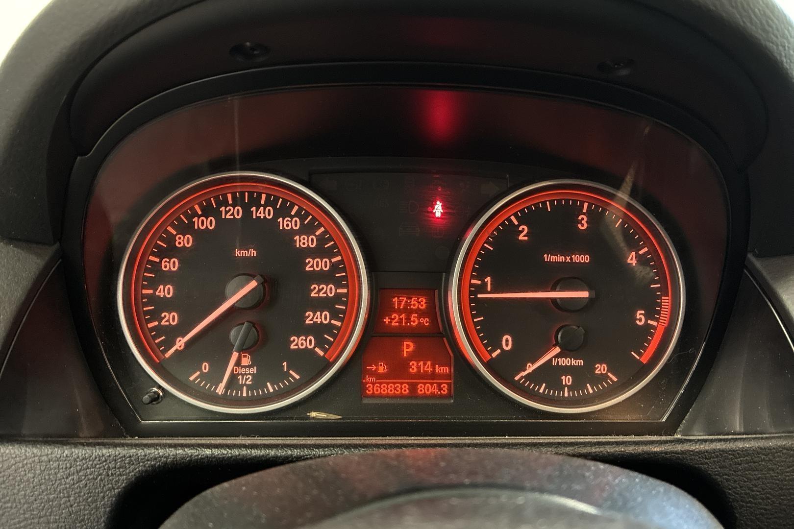 BMW X1 2011