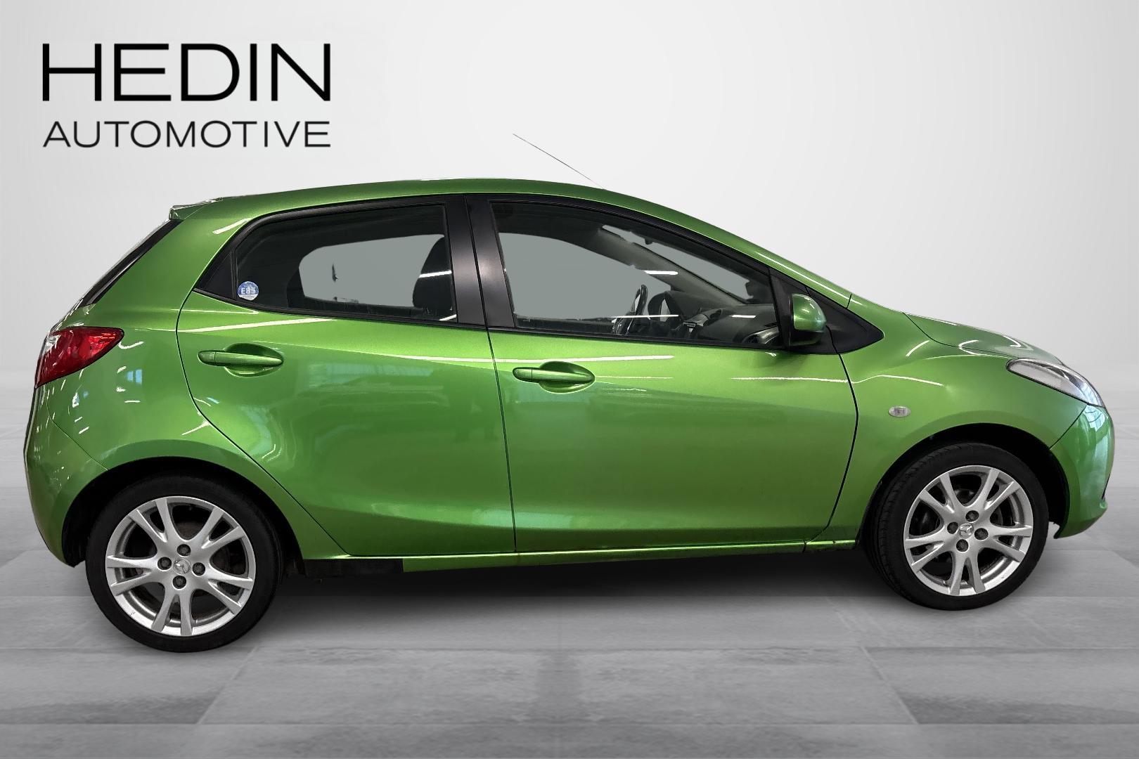 MAZDA Mazda2 2009